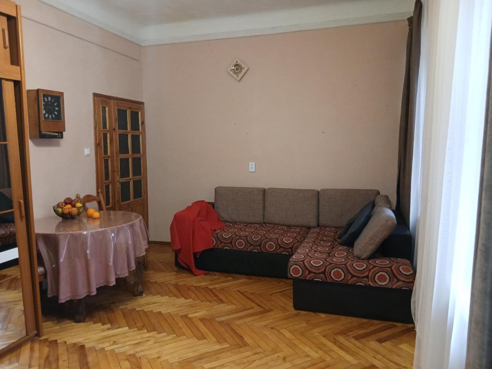 Бюджетная Квартира На Леси Украинки Lviv Exterior foto